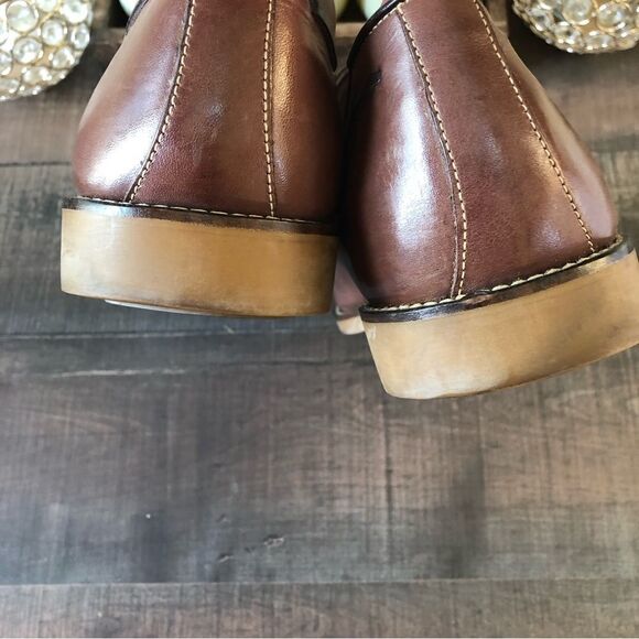 Donald Pliner Leather Loafers - Picture 8 of 9